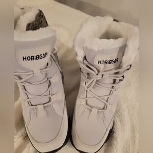 HOBIBEAR Women’s Snow Boots Winter Outdoor‎ Lace up Warm Faux Fur Boots